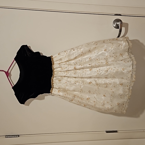 2 pc. American Girls matching dress for child and doll EUC - Picture 8 of 15